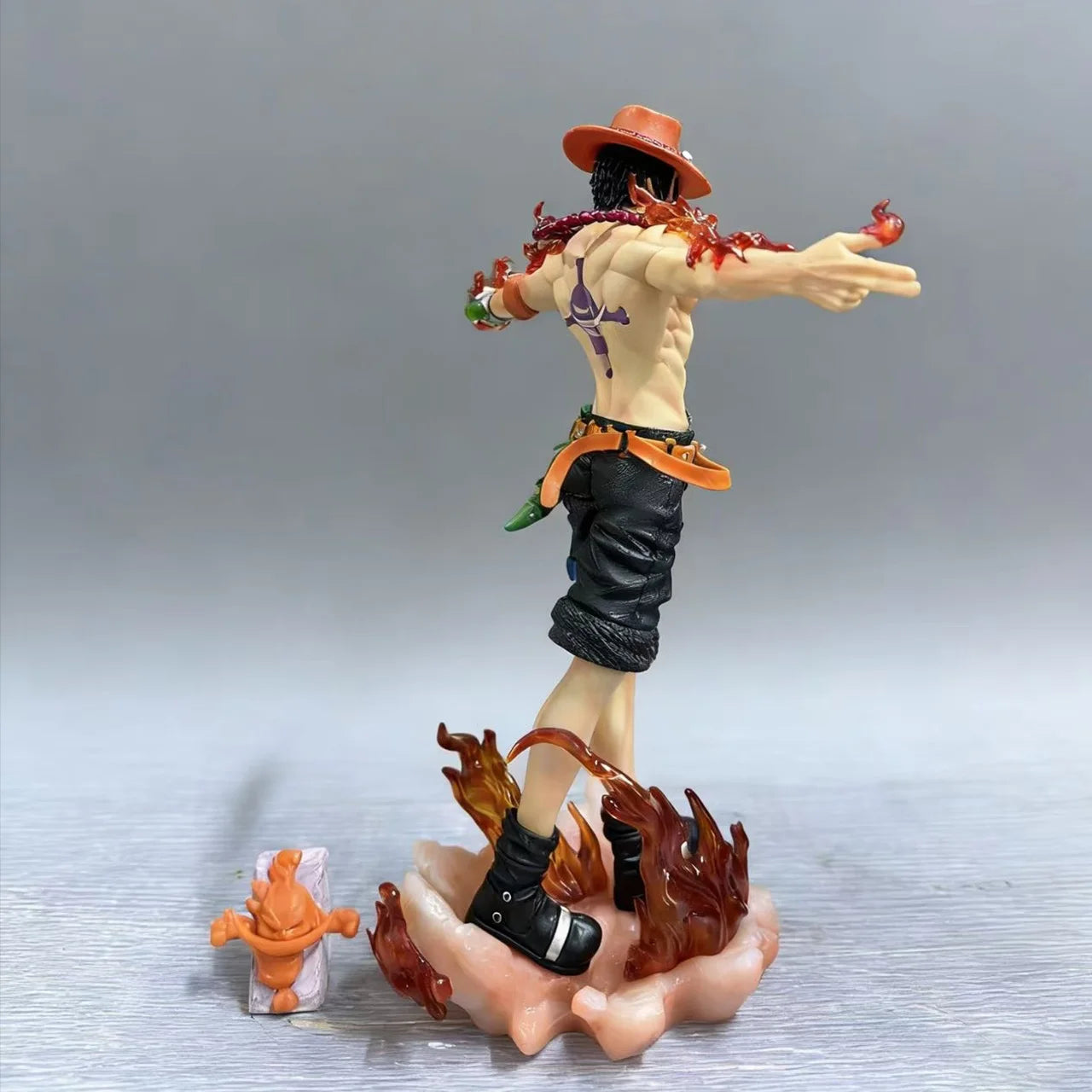 Portgas D Ace Action Figurine